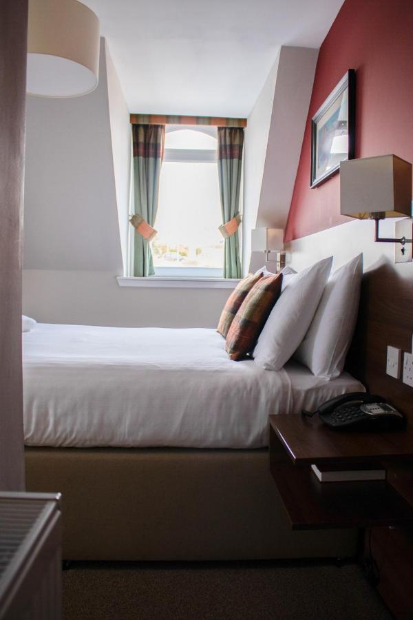 The Portree Hotel מראה חיצוני תמונה