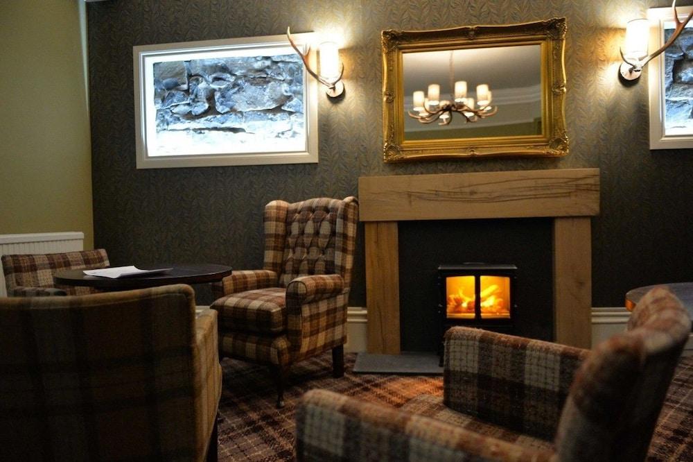 The Portree Hotel מראה חיצוני תמונה