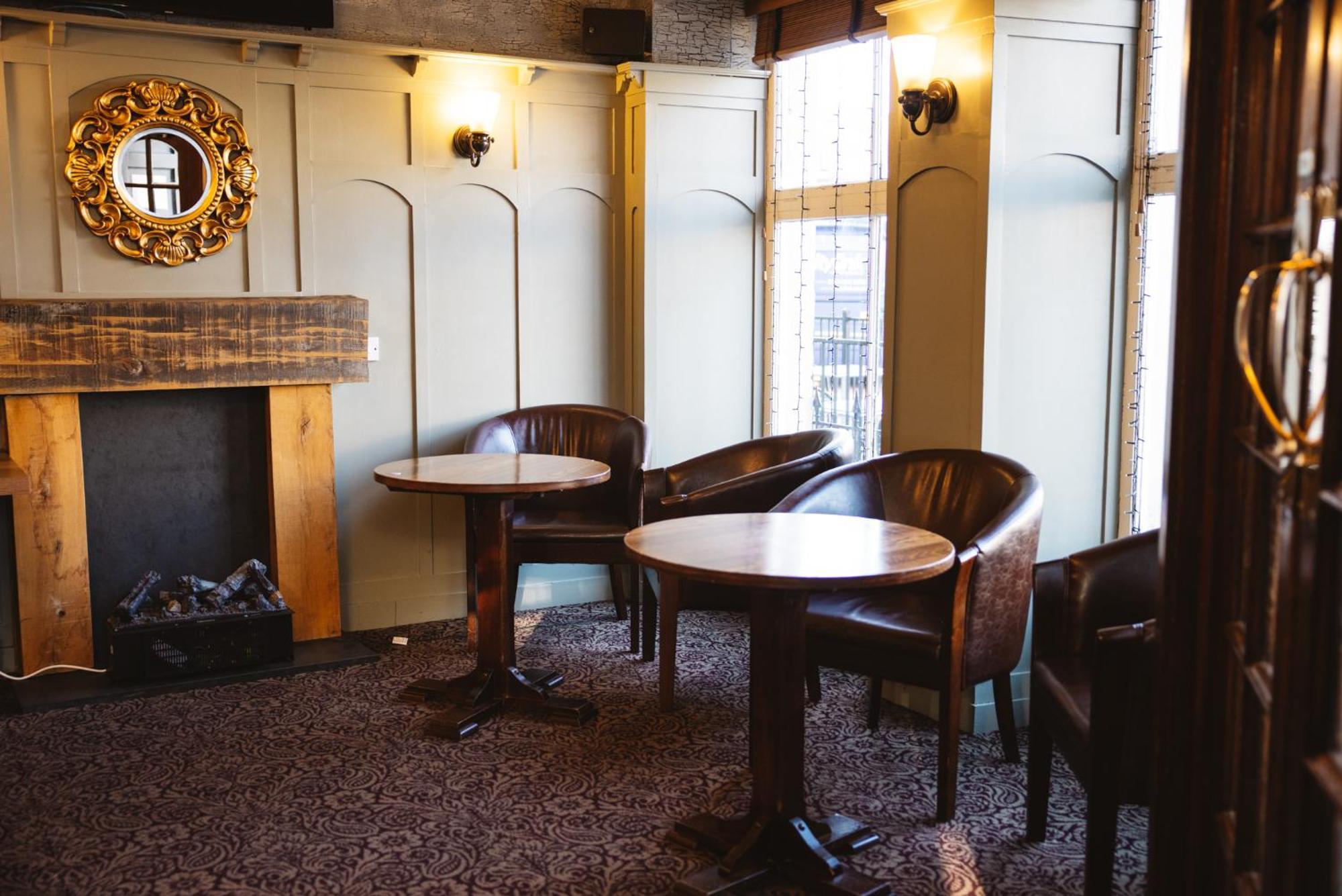 The Portree Hotel מראה חיצוני תמונה
