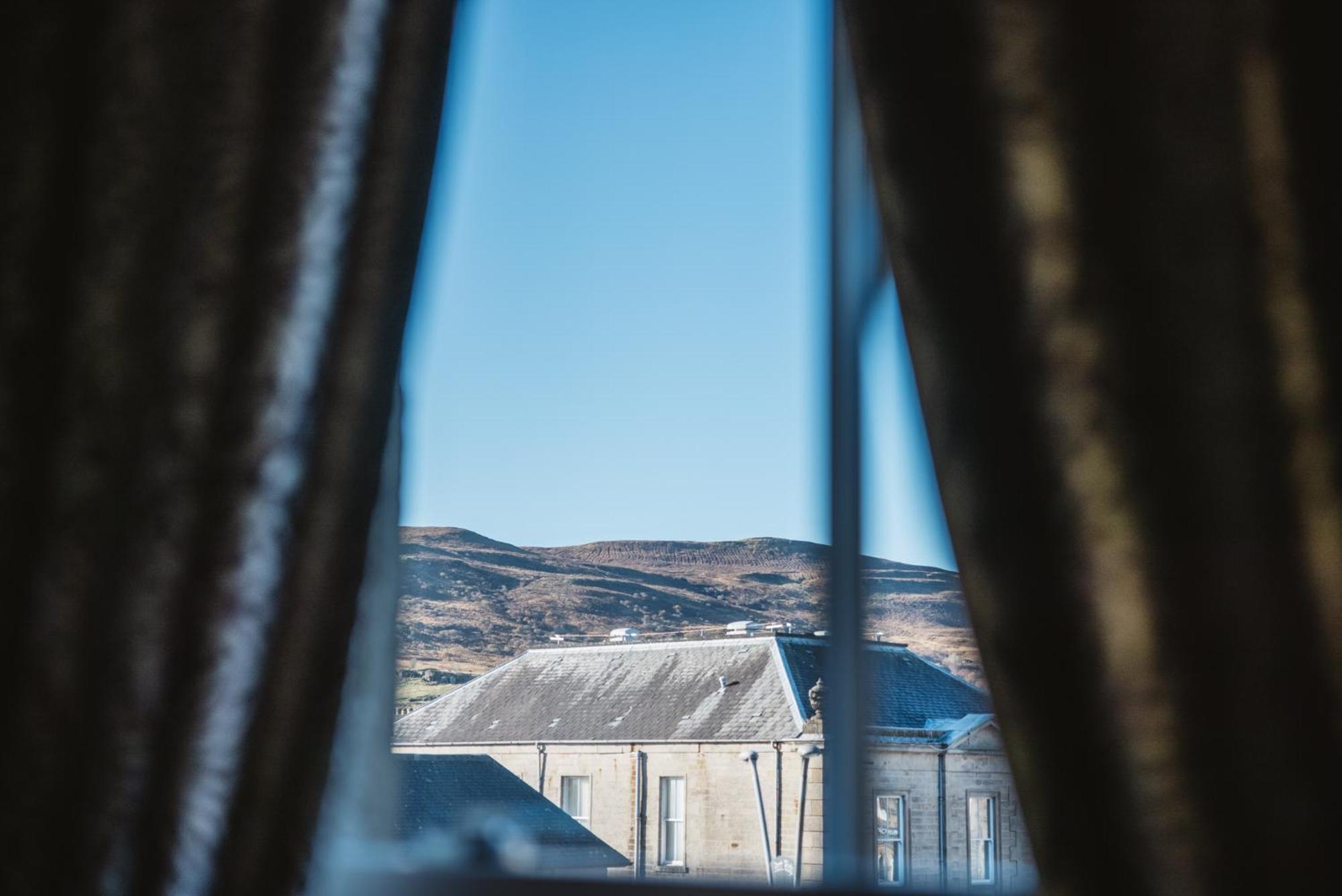 The Portree Hotel מראה חיצוני תמונה