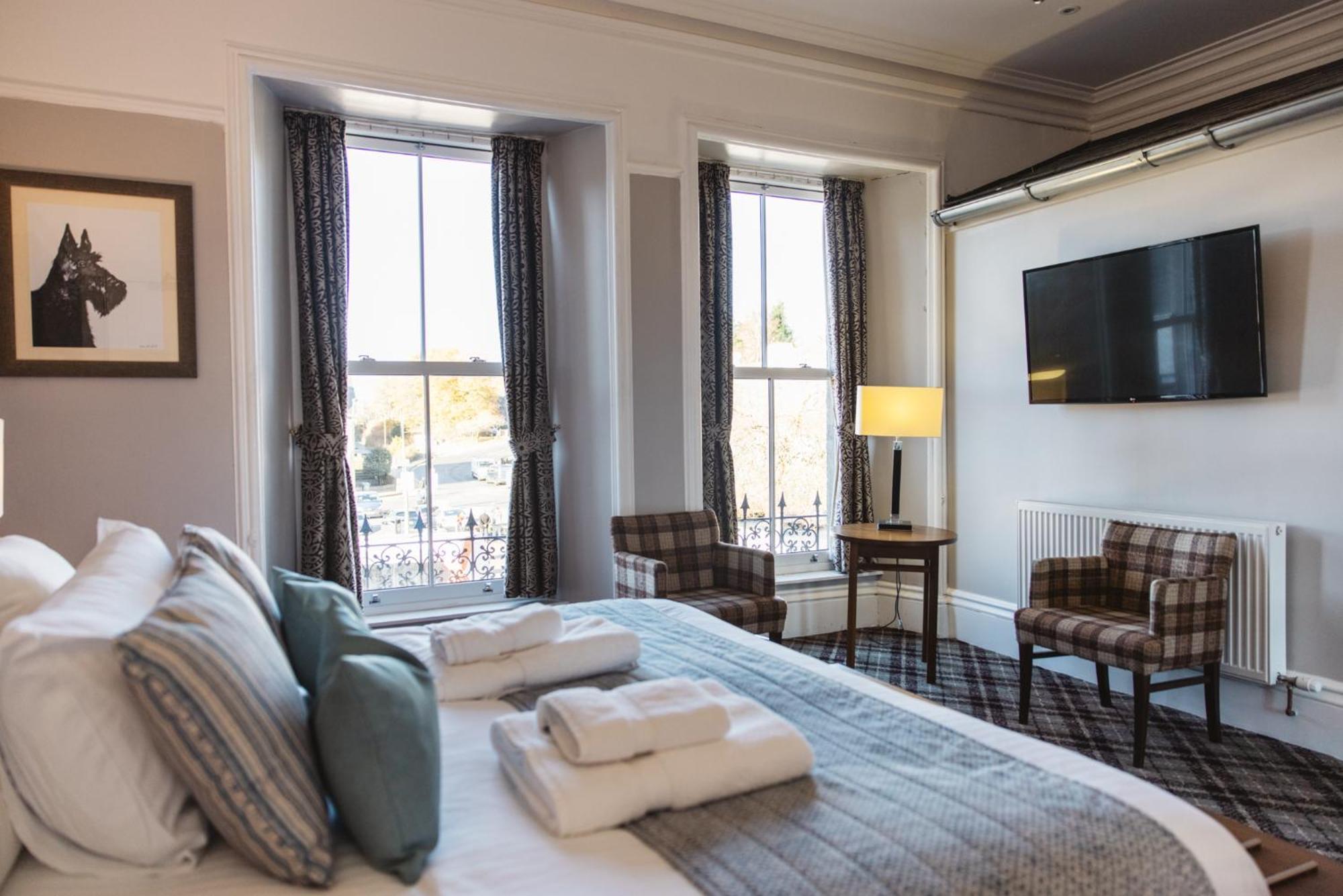 The Portree Hotel מראה חיצוני תמונה